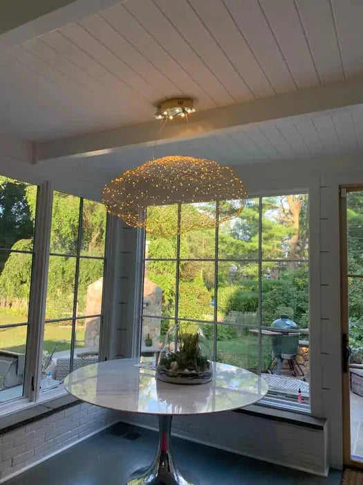 Suspension moderne en maille nuage flottant