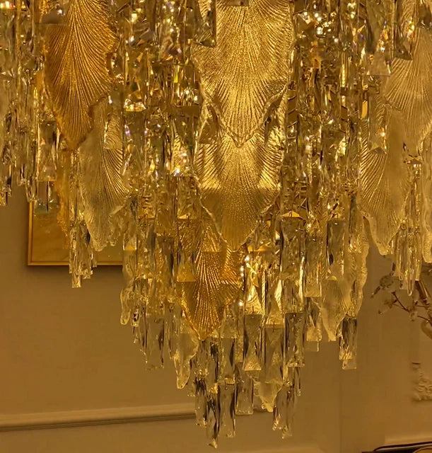 Lustre en cristal à plusieurs niveaux pour salon
