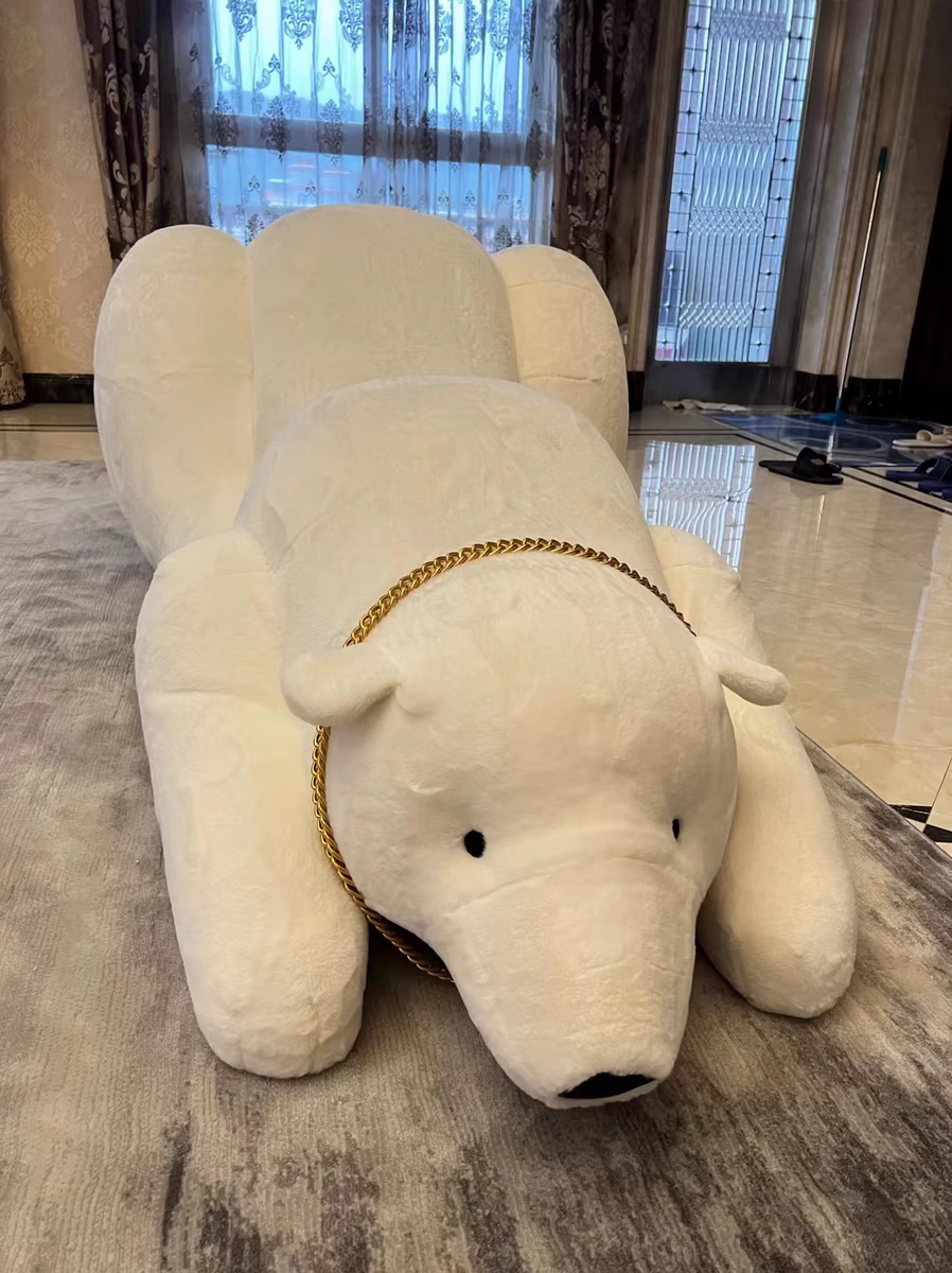 Polar Bear Creative Lounge Chair