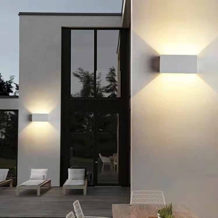 Modern Outdoor Wall Light Waterproof Balcony Wall Lamp Black /White Outer Staircase Light Store Front Door Decor Lamp