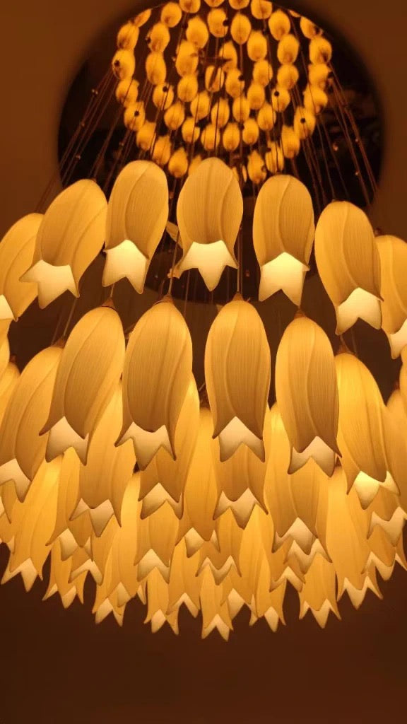 Elegant White Tulip Flower Chandelier For Foyer/ Staircase