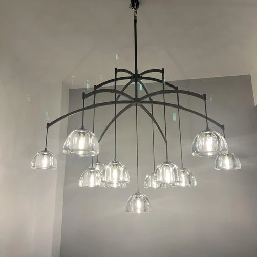 Lampadario moderno in vetro a forma di semisfera rotonda