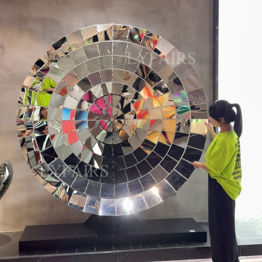Contemporary Circular Wall Decor with Fragmented Reflective Panels