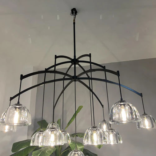 Lampadario moderno in vetro a forma di semisfera rotonda