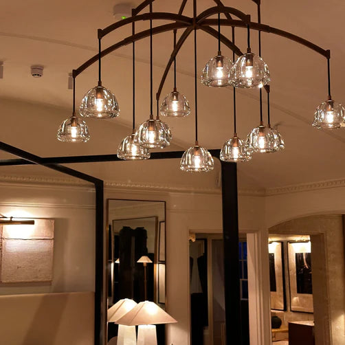 Lampadario moderno in vetro a forma di semisfera rotonda