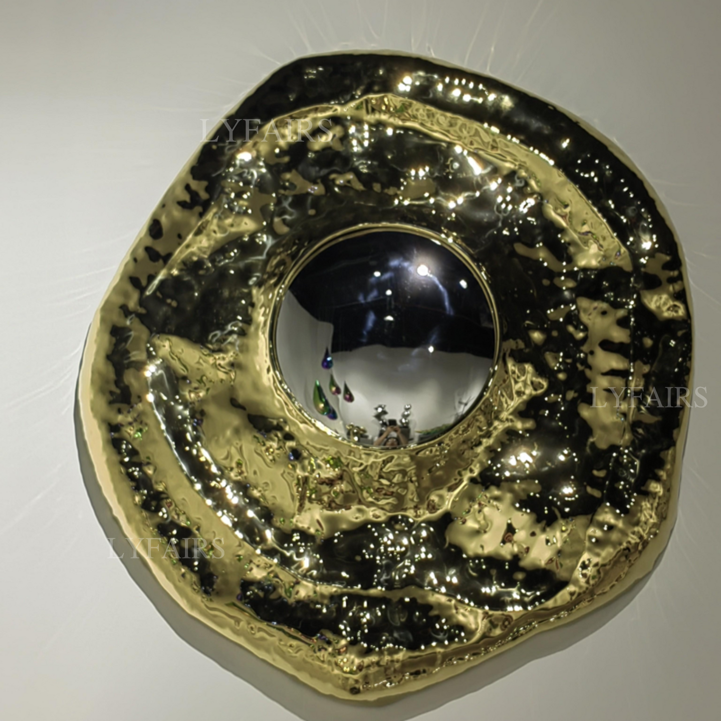 Irregular Electroplated Gold Stainless Steel Pearl Wall Decor