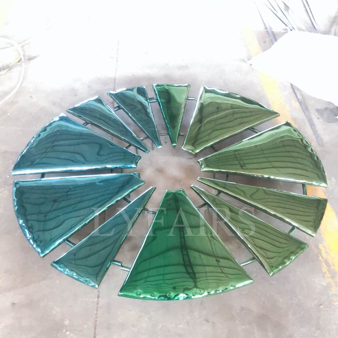 Emerald Radiance Art Stainless Steel Wall Decor