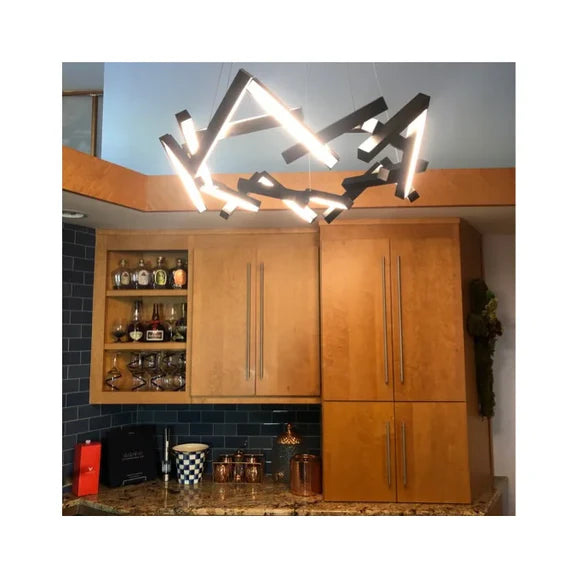 Lustre LED géométrique moderne rond/linéaire en aluminium