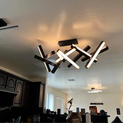Lustre LED géométrique moderne rond/linéaire en aluminium